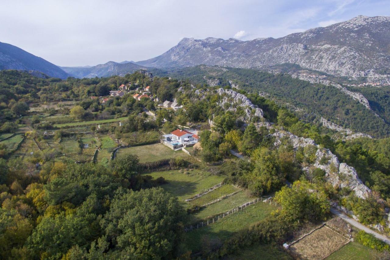 Villa Zrinka **** Svinisce Exterior photo